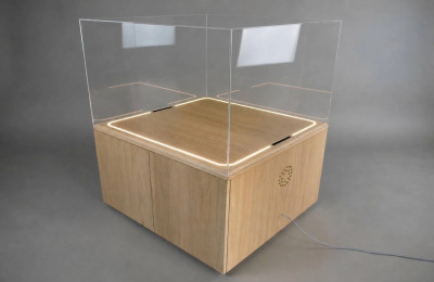 Titan from the Alisa Collection – Large Museum Display Case